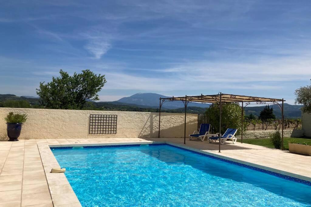 Le Clos Des Pins, Vue Mont Ventoux Roaix Екстериор снимка